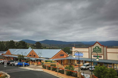 16 Lakeview Plaza - Hervey Bay Accommodation 1