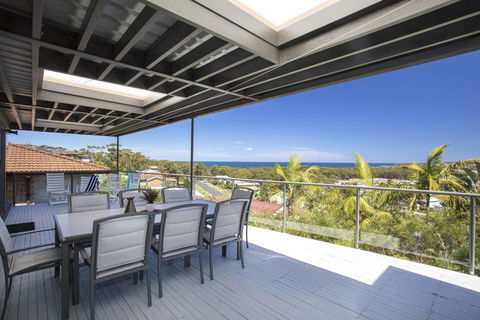 17 Canberra Crescent - Prestige Views At Burrill Lake - Hervey Bay Accommodation 3