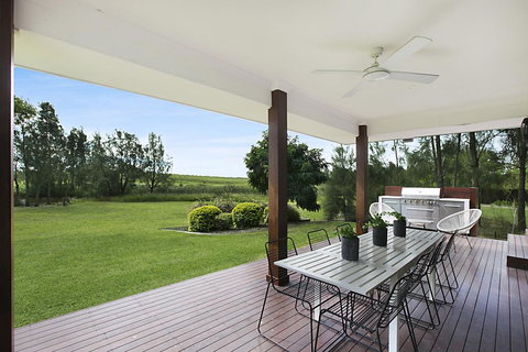1OAK - Hervey Bay Accommodation 1