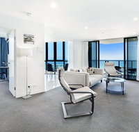 2 Bedroom Ocean View Apartment in Surfers Paradise - Hervey Bay Accommodation