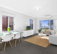 2 South Pacific - Hervey Bay Accommodation