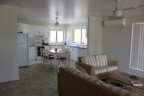 2/51 Carlo Road - Rainbow Beach - Hervey Bay Accommodation 1