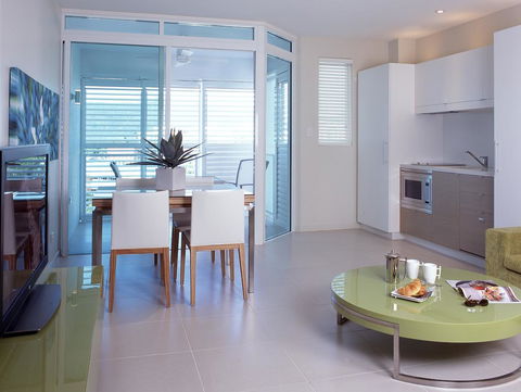 201 Lake Street - Hervey Bay Accommodation 3