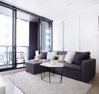 25 Empire 1Br1Bth Pinkytoffee MelCen CBD FreeTram 