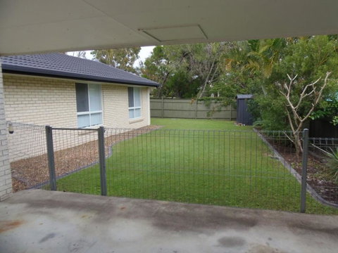 26 Kurana Street - Rainbow Beach, Stroll To The Beach And Shops - Hervey Bay Accommodation 2