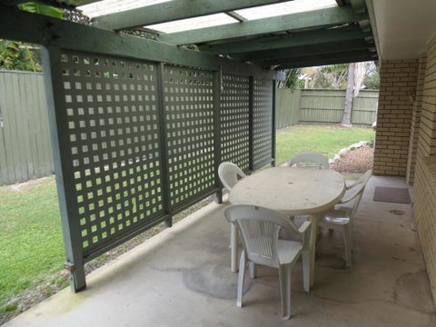 26 Kurana Street - Rainbow Beach, Stroll To The Beach And Shops - Hervey Bay Accommodation 3