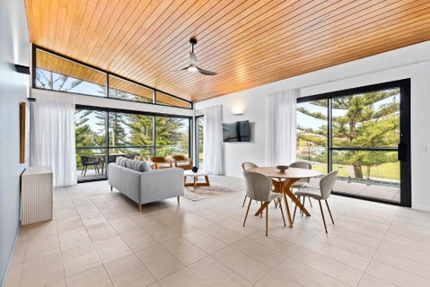 Beach St Accommodation - Hervey Bay Accommodation 0