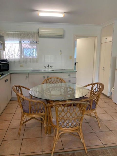 Beachfront At Silver Sands Hervey Bay - Hervey Bay Accommodation 1