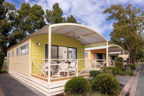BIG4 Deniliquin Holiday Park - Hervey Bay Accommodation 2
