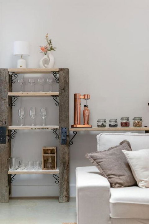 Birdwood Modern Rustic - Hervey Bay Accommodation 2