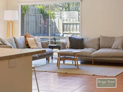 BLAIRGOWRIE TOPAZ..Great For Large Families. - Hervey Bay Accommodation 2