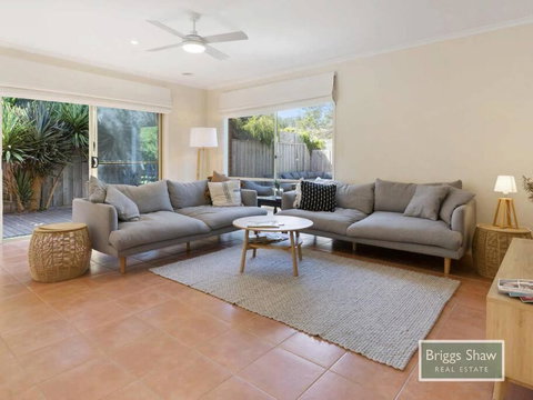 BLAIRGOWRIE TOPAZ..Great For Large Families. - Hervey Bay Accommodation 4