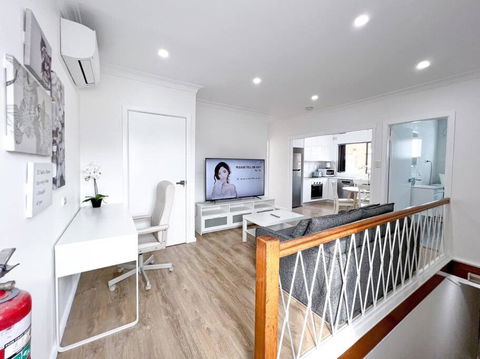 Brand New 2 Bedrooms Apartment In Ingleburn - Hervey Bay Accommodation 3