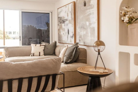 C & C By The Sea - Hervey Bay Accommodation 3