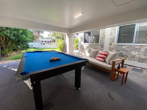 Caba Dream - Spacious Beach House With Pool & Pool Table! - Quick Walk To The Ocean - Tourism Hervey Bay 1