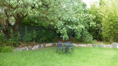 Cabernet Cottage - Tourism Hervey Bay 4