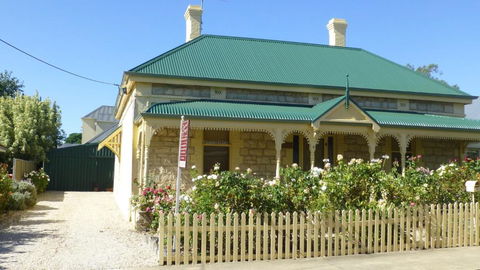 Cabernet Cottage - Tourism Hervey Bay 2