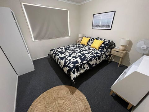 Caboolture South 3-bedroom Home - Tourism Hervey Bay 0