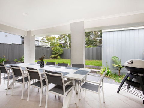 Calypso - 4 Mins Walk To Beach - Community Pool - Tourism Hervey Bay 1