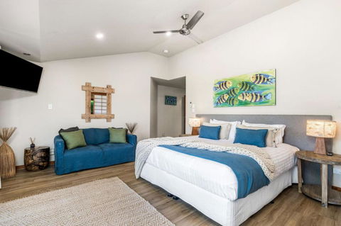 Cape Byron Suite 5 Private Suite With Ensuite - Tourism Hervey Bay 4