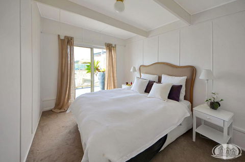Cape Villa - Tourism Hervey Bay 3