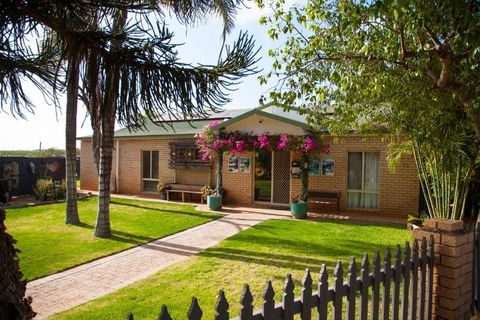 Capricorn Holiday Park - Tourism Hervey Bay 3