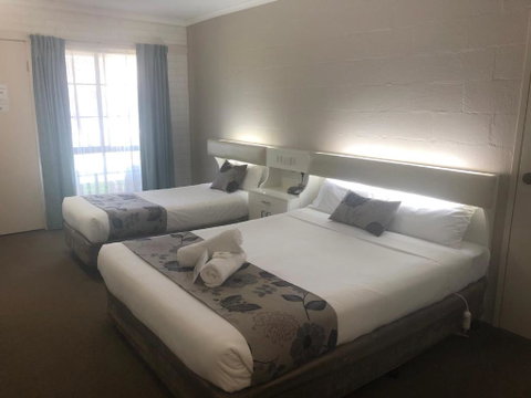 CAPRICORN MOTOR Inn - Hervey Bay Accommodation 3