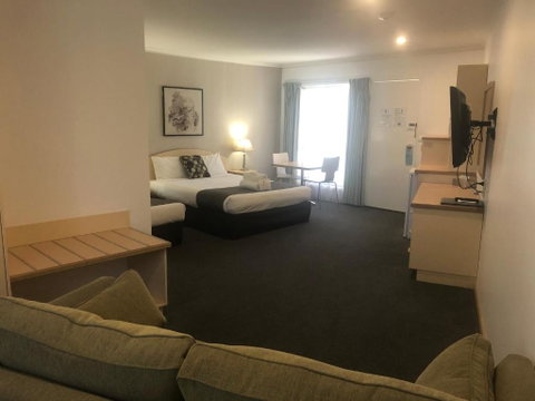 CAPRICORN MOTOR Inn - Hervey Bay Accommodation 2