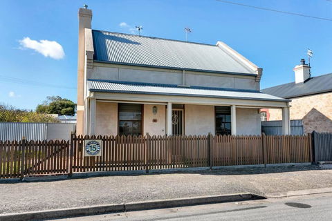 Captains Quarters Goolwa - Tourism Hervey Bay 3