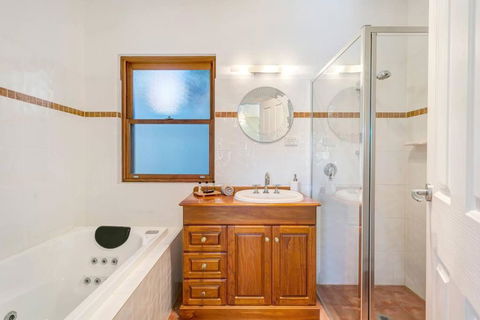 Captains Quarters Goolwa - Tourism Hervey Bay 4