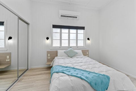 Caravella Backpackers - Tourism Hervey Bay 1