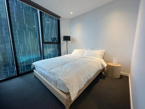 C&S Stay- Melbourne CBD - Hervey Bay Accommodation 2