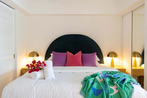 CASA PAPAYA Adults Only Apartment - Tourism Hervey Bay 4