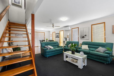 Casada South West Rocks - Tourism Hervey Bay 0
