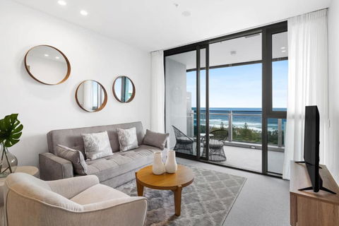 CASSA SIGNATURE - Luxury Apartments Managed By The Cassa - Tourism Hervey Bay 0