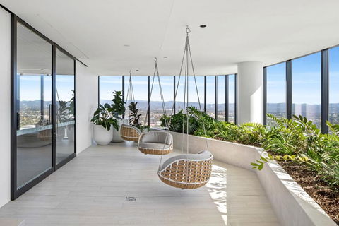 CASSA CASINO - Luxury Residences Managed By The Cassa - Hervey Bay Accommodation 4