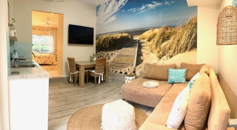 Castaway At Boat Harbour - Tourism Hervey Bay 1