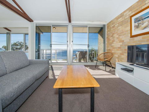 Castaways Unit 8 17 Shoal Bay Road - Tourism Hervey Bay 2