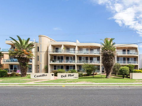 Castillo Del Mar 10 - Tourism Hervey Bay 0