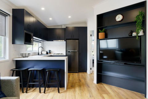 Castlemaine Gardens Luxury Accessible Villa - Tourism Hervey Bay 1