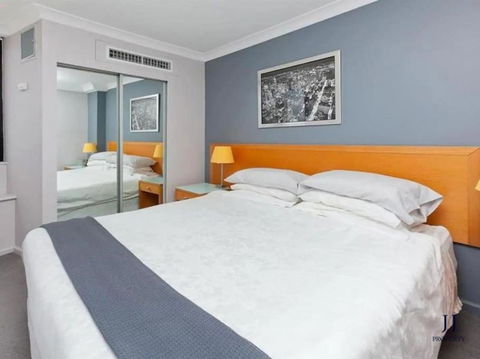 CBD 1 Bed Apt With Riverview - Tourism Hervey Bay 1