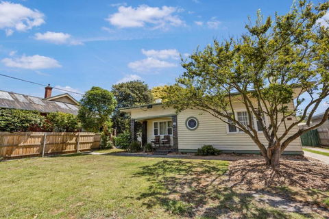 Cearc House - Tourism Hervey Bay 3