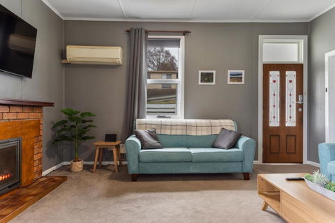 Celtic Cottage, Scottsdale - Tourism Hervey Bay 1