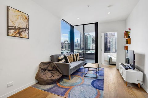 Central 15th Floor Apt Near Flagstaff & QV Market - Tourism Hervey Bay 1