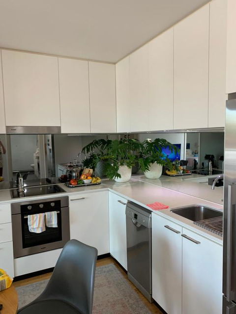 Central Market Precinct Luxury Apartment - Tourism Hervey Bay 4