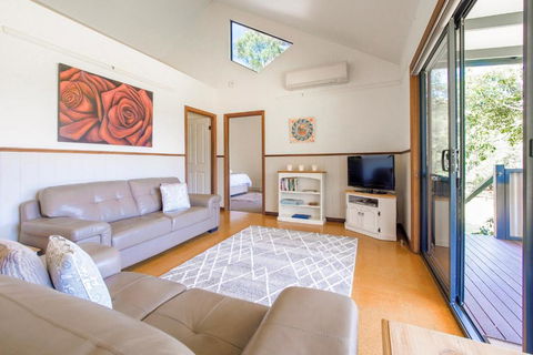 Chalet On Percheron - Tourism Hervey Bay 3