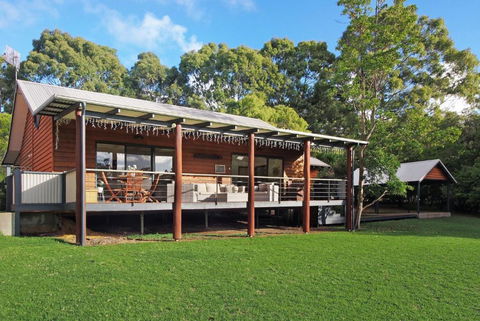 Chalet On Percheron - Tourism Hervey Bay 0