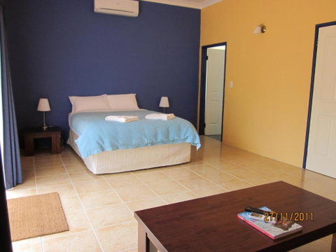 Chalets On Stoneville - Hervey Bay Accommodation 4