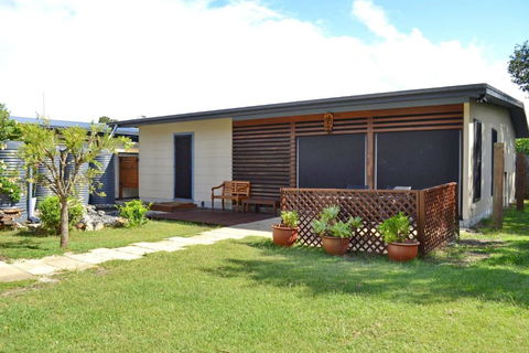 Charlies At Hat Head - Tourism Hervey Bay 1