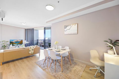 Charm 2Beds In Olympic Park - Tourism Hervey Bay 4